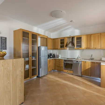Tholos Boutique Apartment